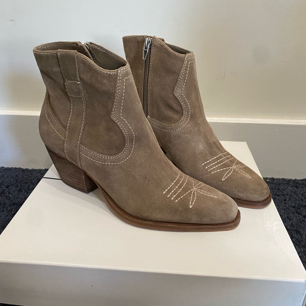 NORDSTROM boots